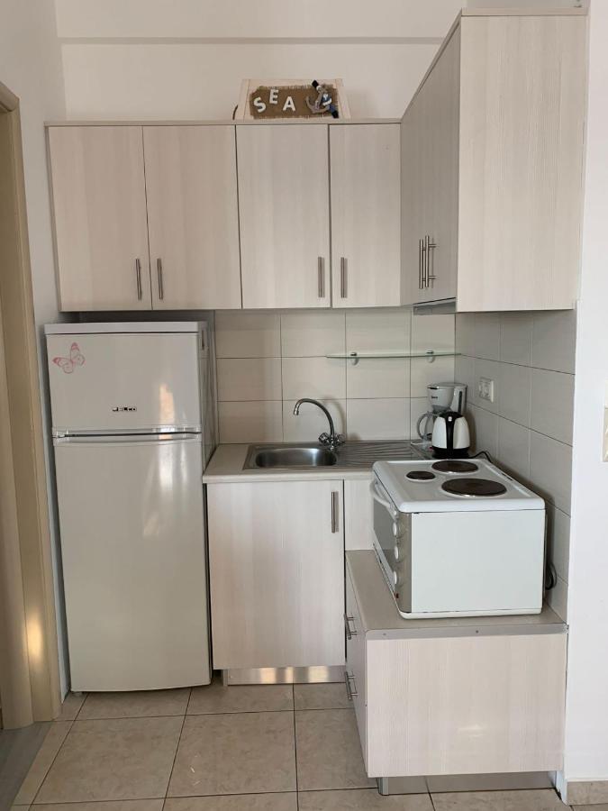 Pelini Apartment *